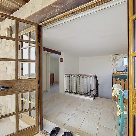 St Julians Entire House With Outdoor Space Madliena